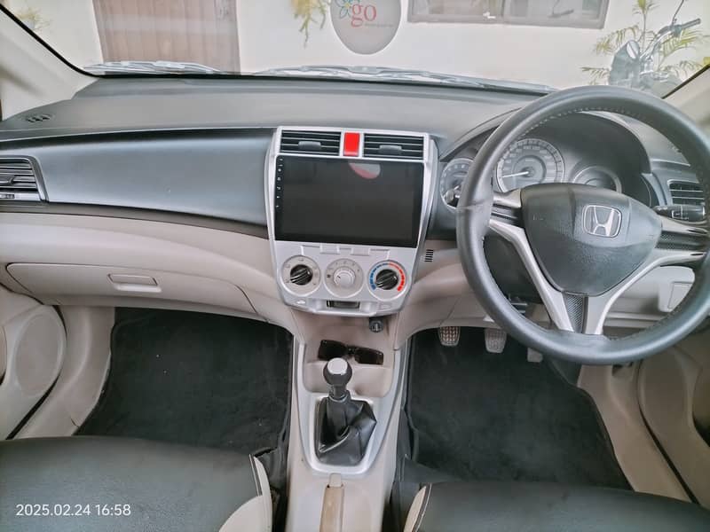 Honda City IVTEC 2016 4