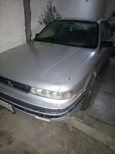 Mitsubishi Galant 1989