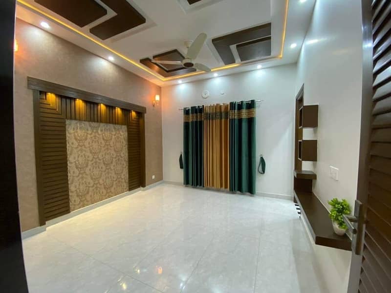 10 Marla Brand New Upper Portion Available For Rent In Bahria Town Lahore 1