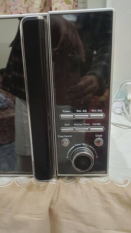 waves Microwave oven for sale 1