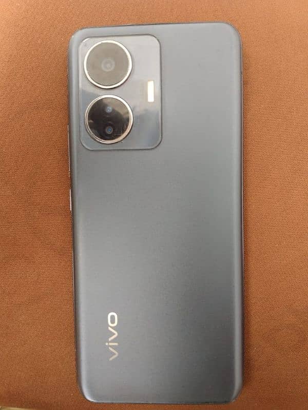 Vivo y 55 11