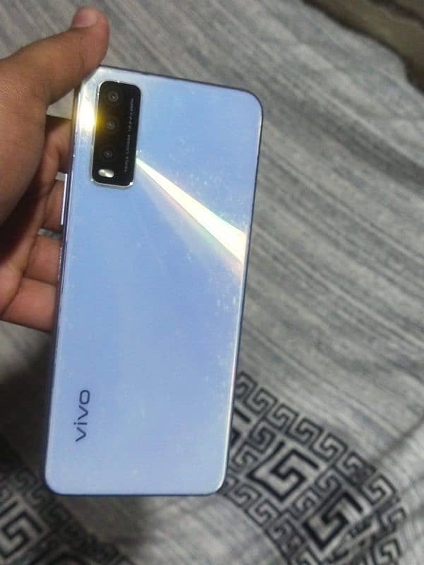 vivo y 20 4 64 phone Hy one hand use Hy box available Hy 1