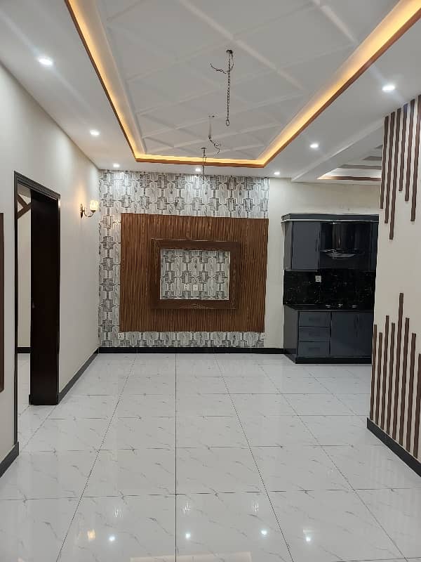 5 Marla Brand New House For Sale In Bahria Orchard Lahore 9