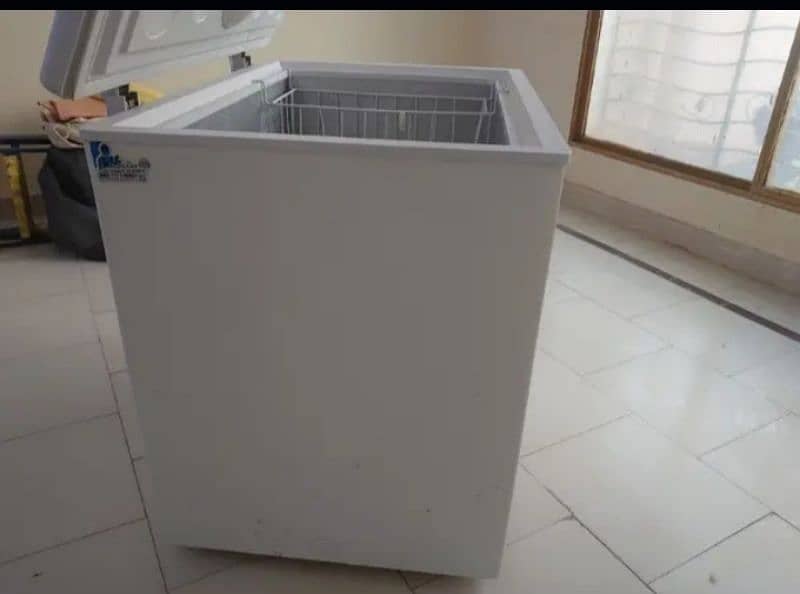 Haier deep freezer new 0