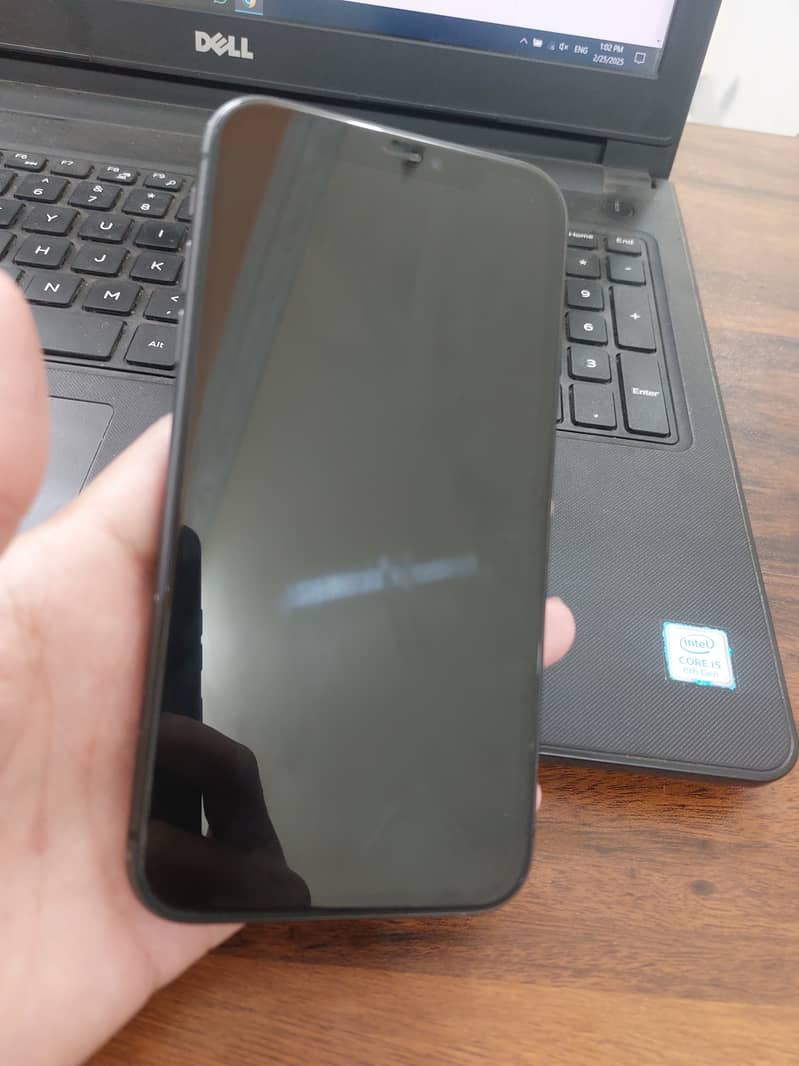 iPhone 11 64gb factory unlock 7