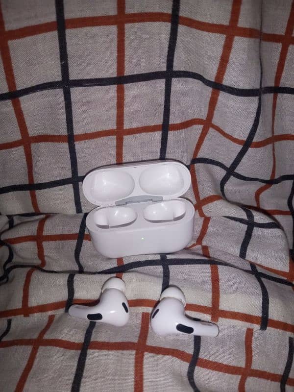 Airpods pro 2nd generation original for sale without box. 0