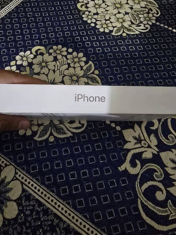 Iphone 16 pro max ,256gb ,(non pta) ,box packed 1