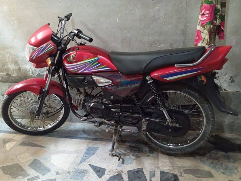 Honda prider For sale neat and clean 0