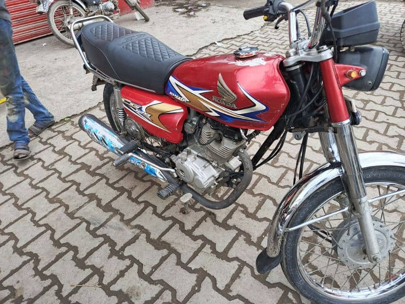 HOnda 125 2019b 3