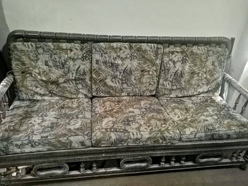 5 seater sofa set  . . . For sale 0