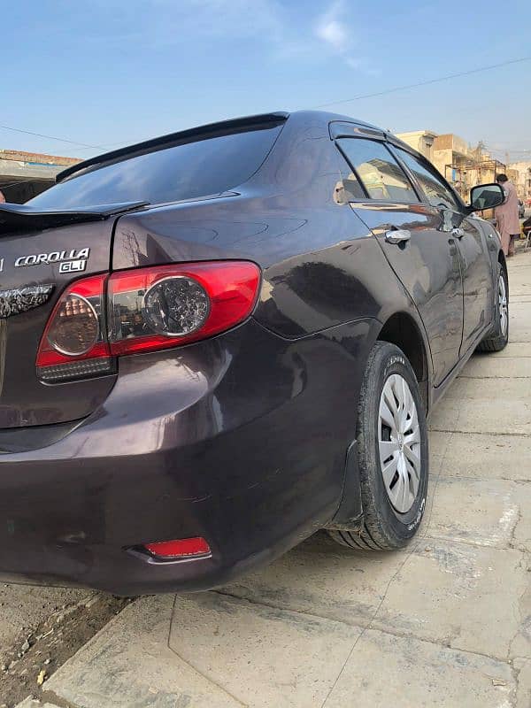 Toyota Corolla GLI 2012 5