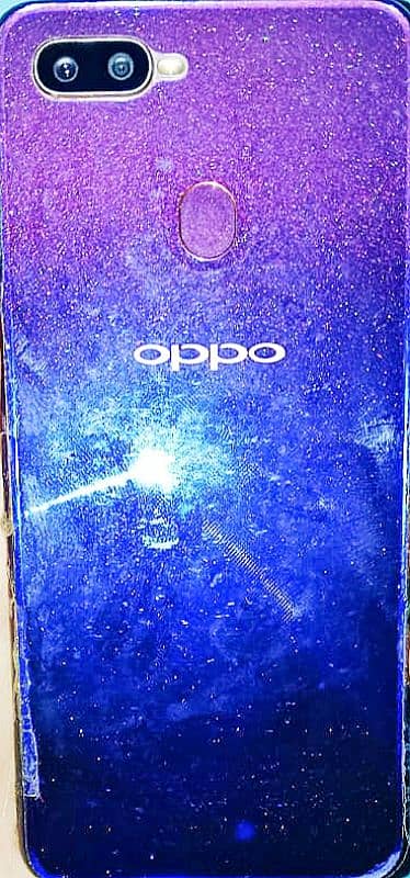 OPPO F9 Contact me on WhatsApp number 03003014052 0