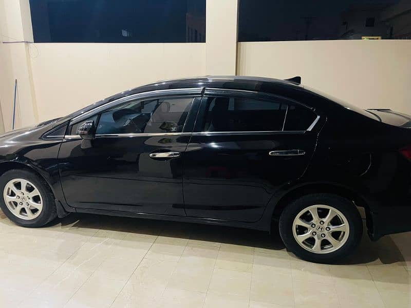 Honda Civic Prosmetic 2014 4