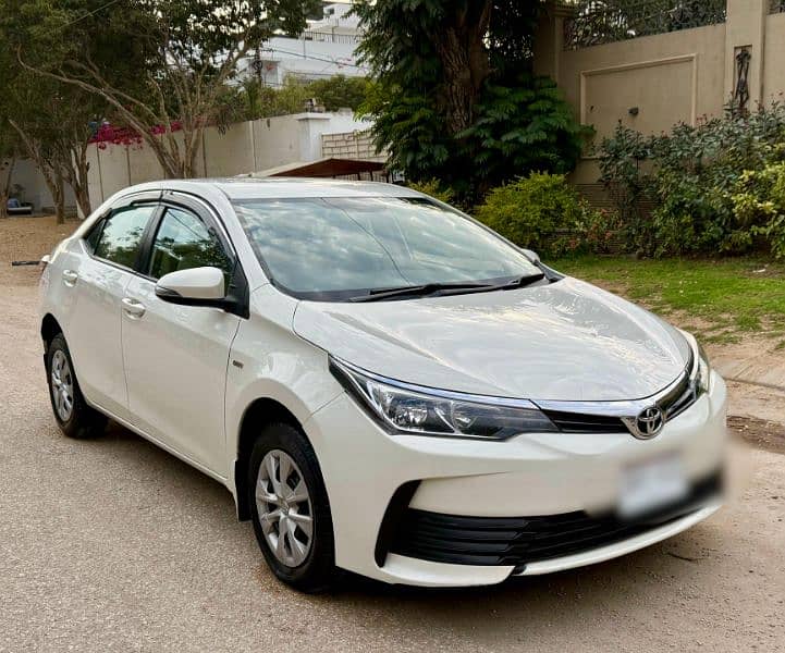 Toyota Corolla GLI automatic 2018 3