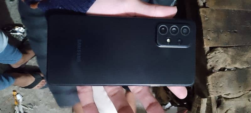 Samsung Galaxy a72 urgent for sale 2