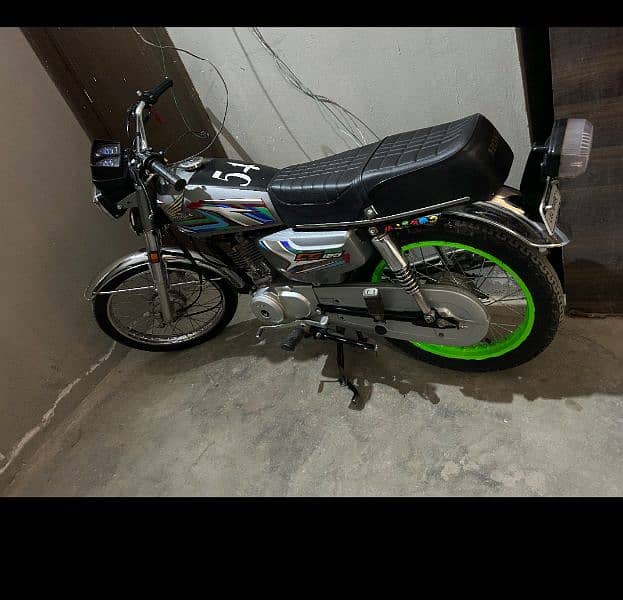 Honda 125 2014 1