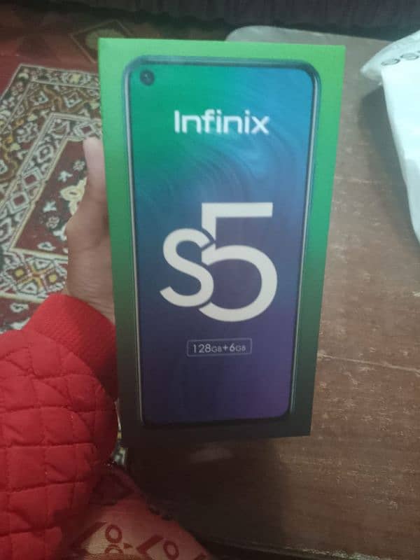 Infinix S5 for sale mobile and box available no charger 5