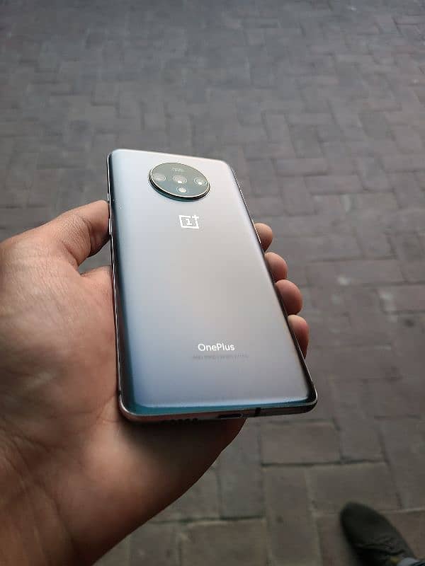 OnePlus 7T 8/128 official approved (Exchange available) 0