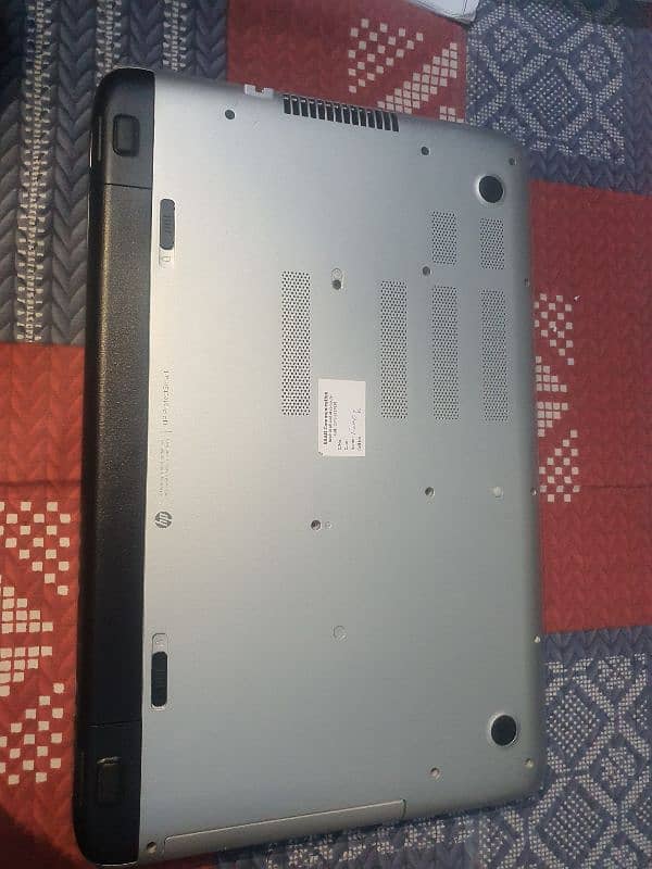 HP 17 inches laptop 3