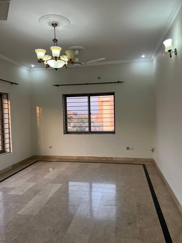 10 Marla upper portion for Rent in G-13/3 1