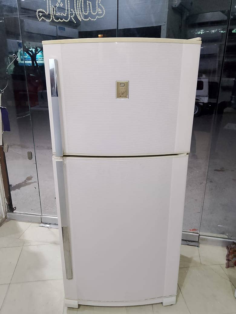 Dawlance Fridge large size (0306=4462/443) lushset 0