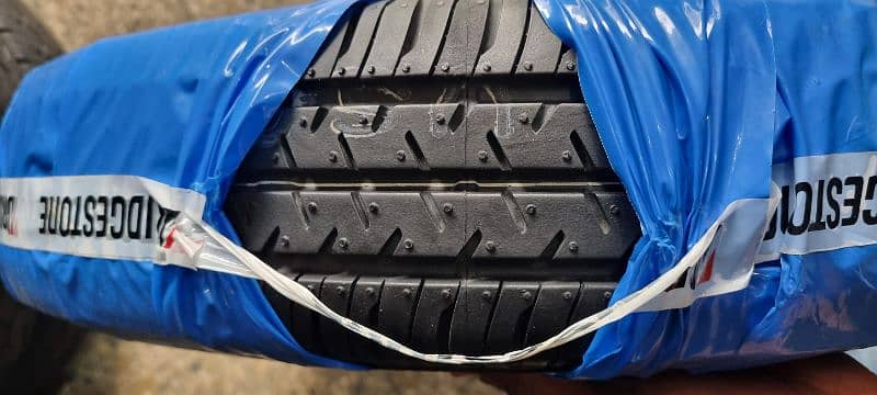 BRAND NEW IMPORTED TYRe BRIDESTON 1