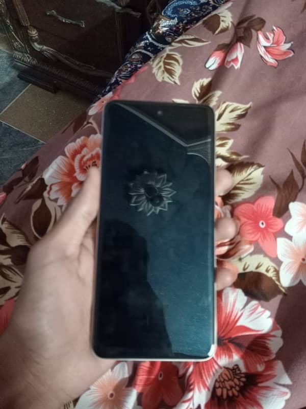 infinix smart 8 brand new hy only box open 3