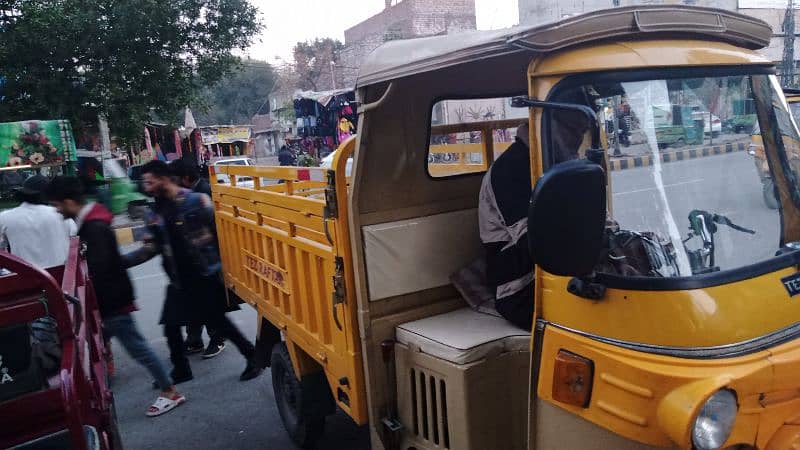 تیز رفتار لوڈر rikshaw 3