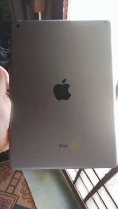 ipad air model A1474 dubai say aya hai