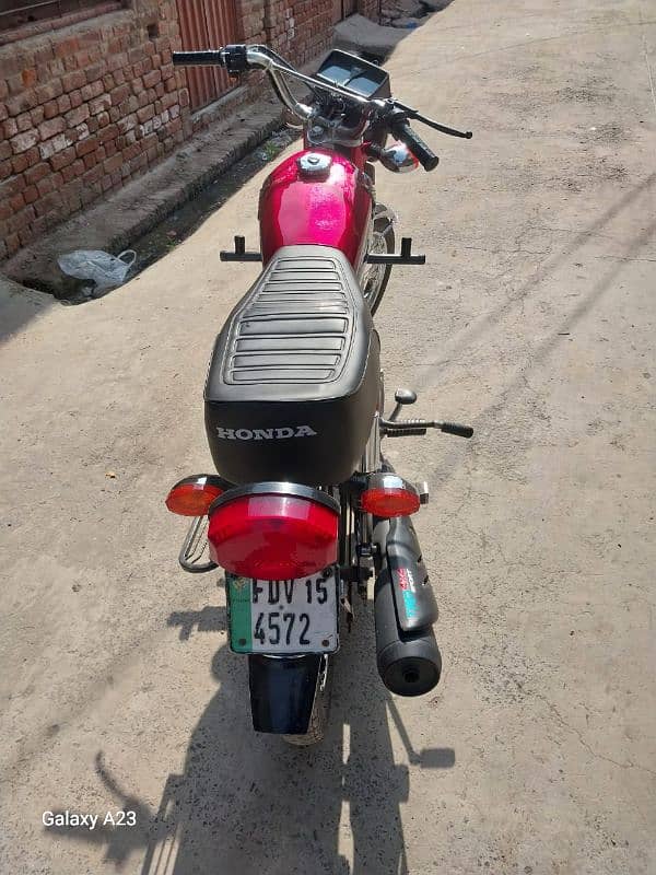 sell my Honda cg125 new condison 6