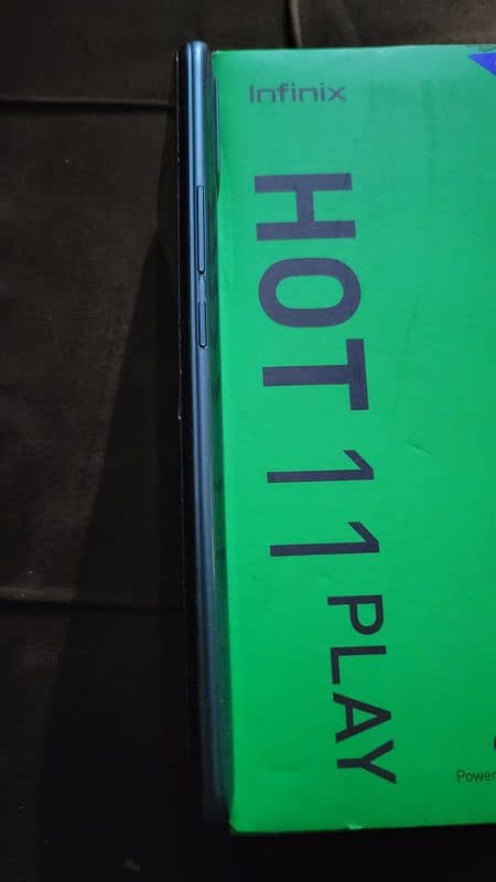 Infinix hot 11 play 4 64 4