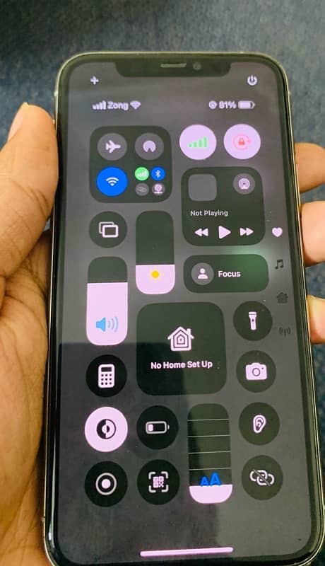 iphone 11 pro 256 gb pta approve 6