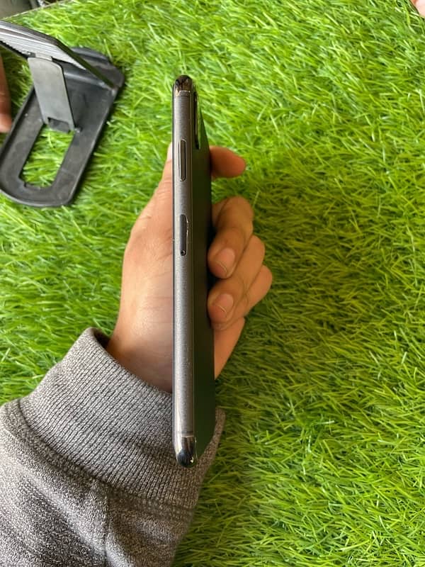 XS Max 54 gb non pta 2