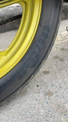 Tyre 120/80/17