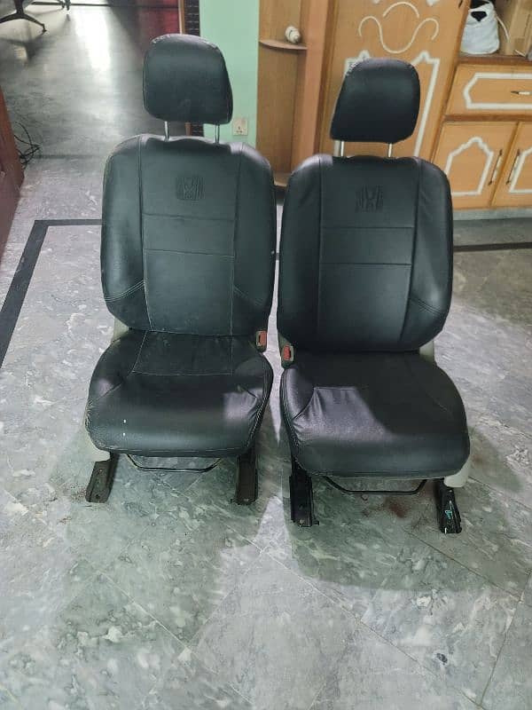 Front seats honda city aspire new 1