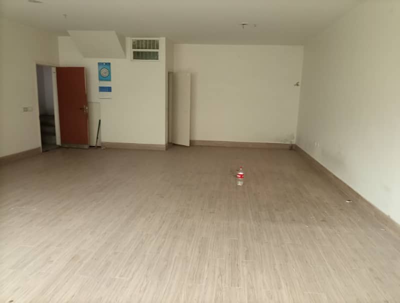 4 Marla 1st Floor Office For Rent In DHA Phase 1,Block G, Lahore. 1