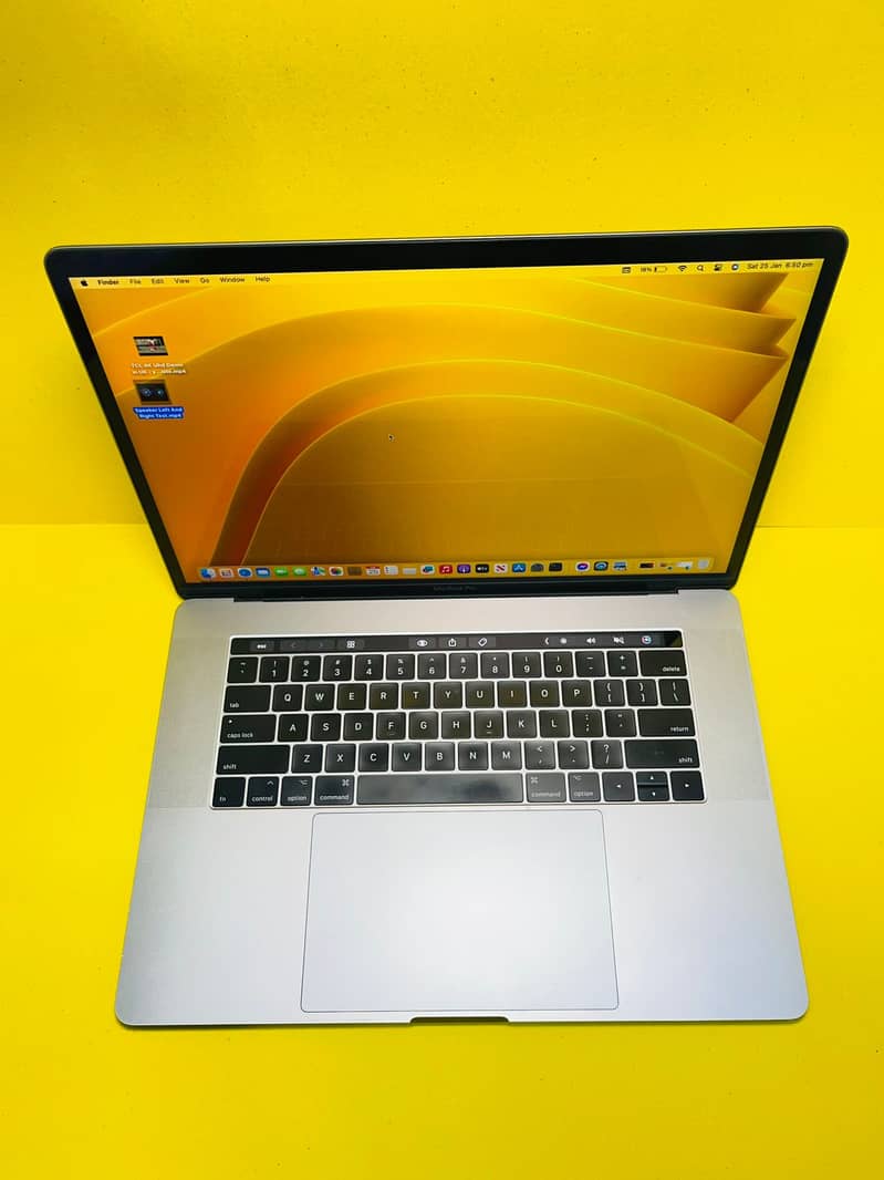 Apple Macbook Pro 2019 32/512 3