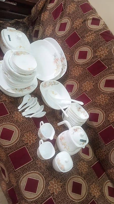 marble dinner set 3