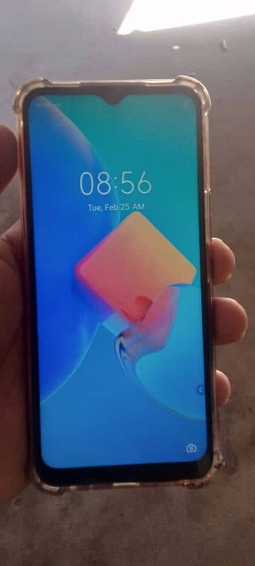 Tecno spark 8c 3/64 urgent sale 6