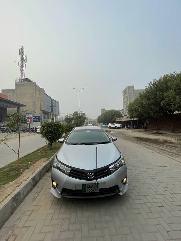 Toyota Corolla GLI 1.3 manual 2015 5