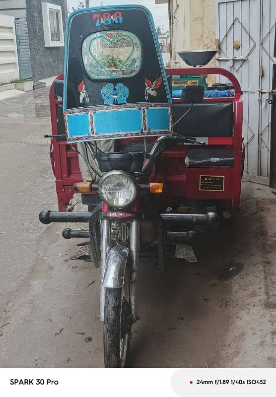 LaL Din older riksha 100cc a one condition 2