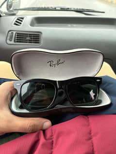 Ray-Ban Wayfarer polarized sunglasses