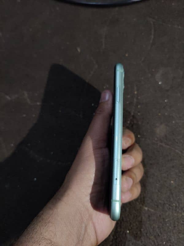 iphone 11 Green jv 64 GB 2