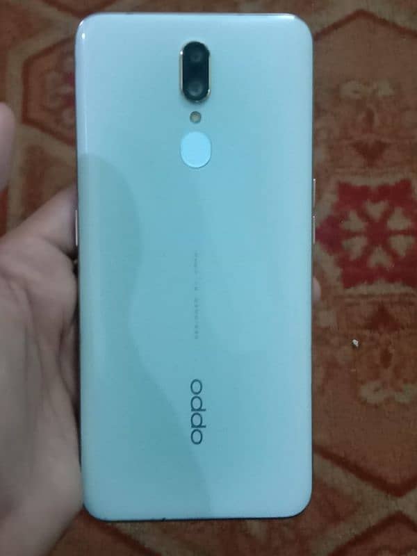 10 by 10 condition Oppo F11 well & good condition 1