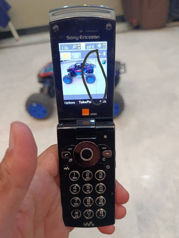 Sony Ericsson W980 7