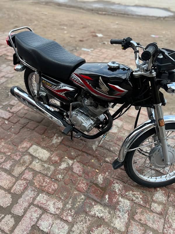 Honda cg125 2024 3