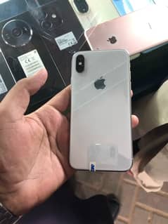 I phone X 256 only  battery change PTA approved