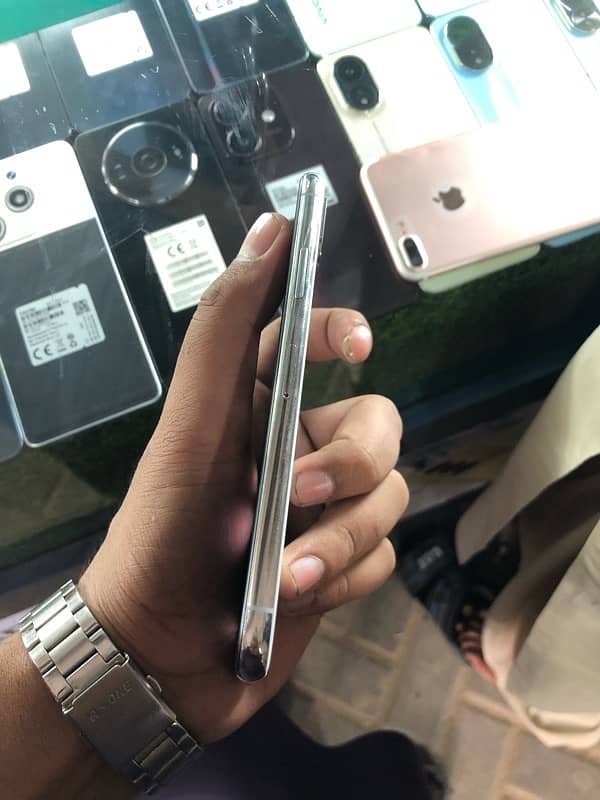 I phone X 256 only  battery change PTA approved 1