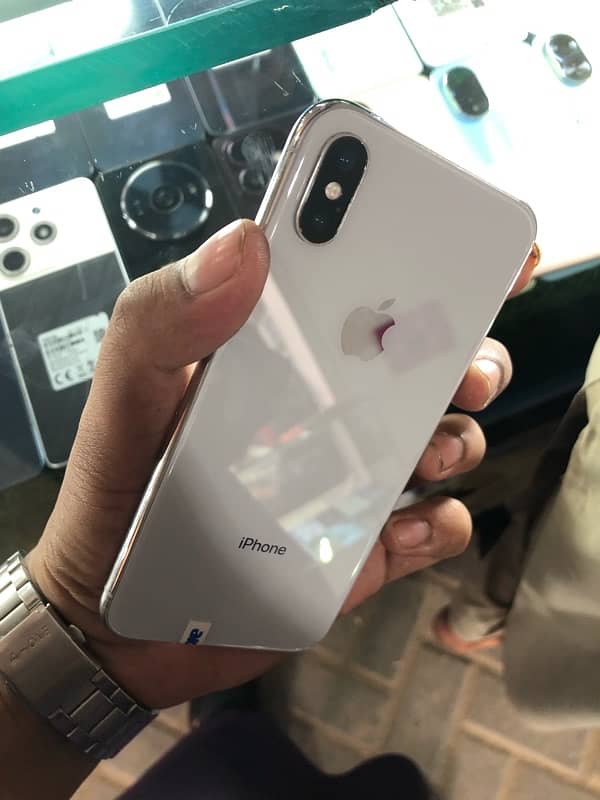 I phone X 256 only  battery change PTA approved 3