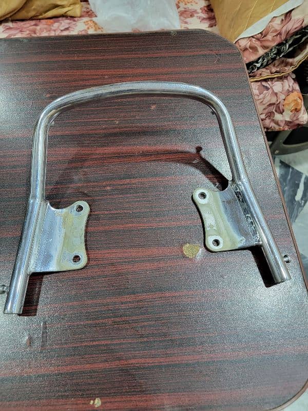 yamaha ybr seat covel,side cover,silencer etc 5